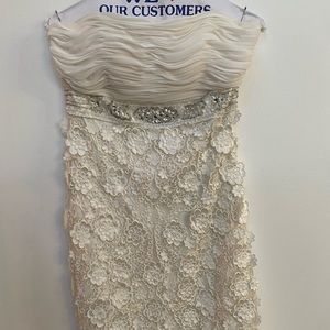 Formal white lace cocktail dress, Size 6, Sue Wong Nocturne